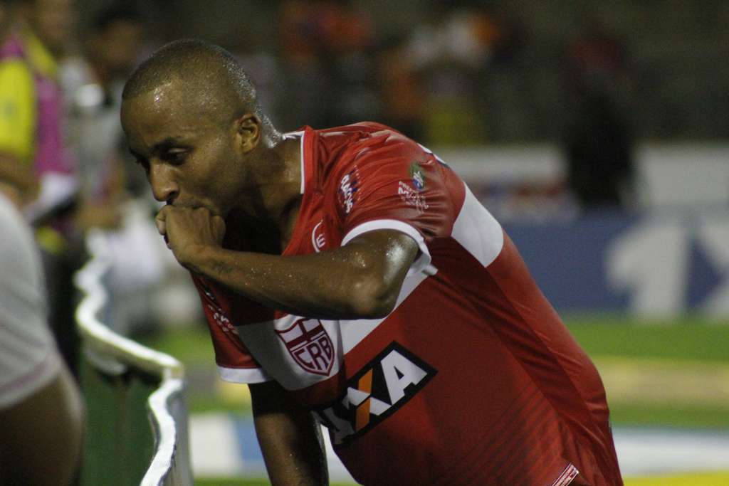 Willians Santana destaca desejo do CRB em iniciar boa sequência na Série B