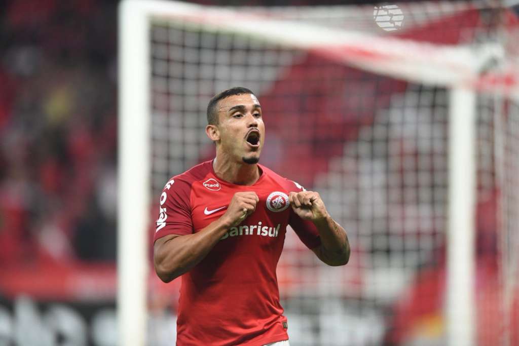 Inter 1 x 0 Ceará - Colorado amplia invencibilidade e sobe para 3º no Brasileirão