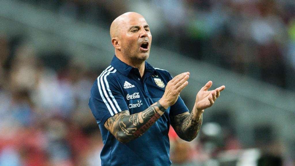 Jorge Sampaoli, ex-técnico da Argentina na Copa do Mundo, entra na mira do Santos