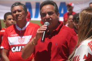 Série B: Marcos Barbosa está em busca de reforços para defesa e ataque do CRB