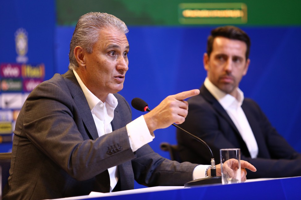 CBF oficializa a renovação do contrato de Tite e de Edu Gaspar