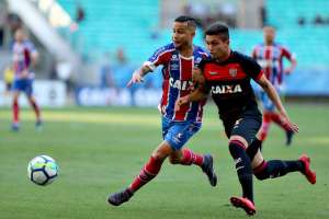Goleada sofrida em clássico e posição na tabela pressionam Vitória contra Sport