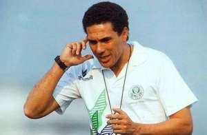 Palmeiras quer técnico experiente, mas Luxemburgo nega contato