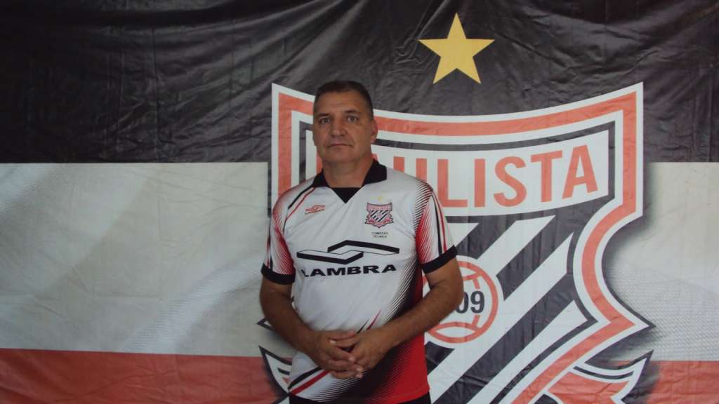 Com retorno de lateral polivalente, Sérgio Caetano prepara Paulista