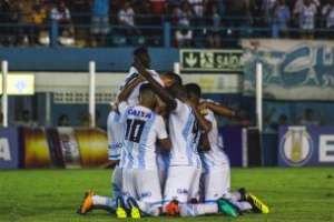 Paysandu x Figueirense - Em perseguição ao Fortaleza, Furacão desafia Papão