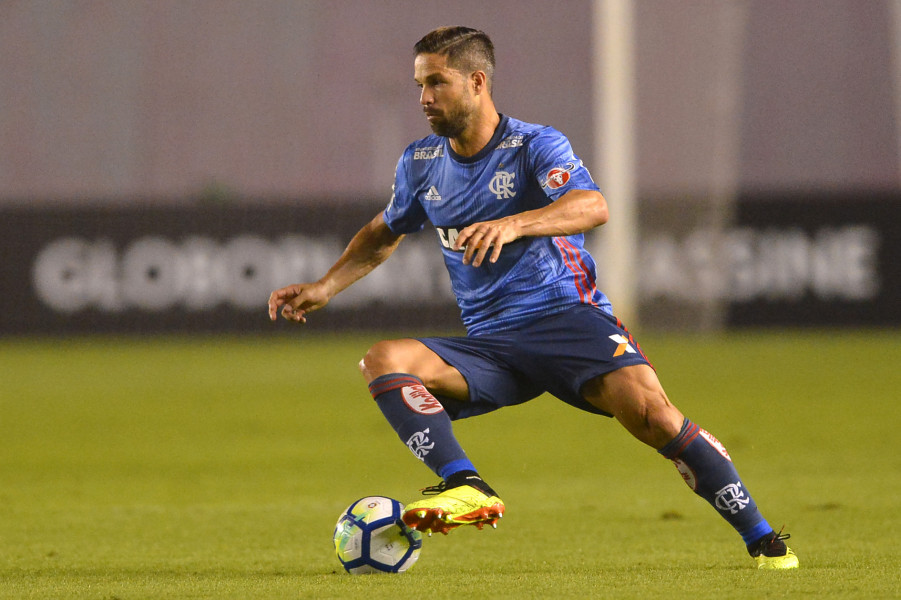 Diego foi um dos destaques do Flamengo diante do Santos