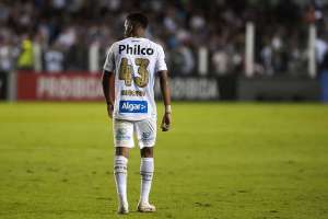 Antes destaque no Pacaembu, Rodrygo se rende à Vila Belmiro: 'Até arrepia'