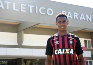 Atlético-PR acerta com Wellington, ex-volante de São Paulo e Vasco da Gama