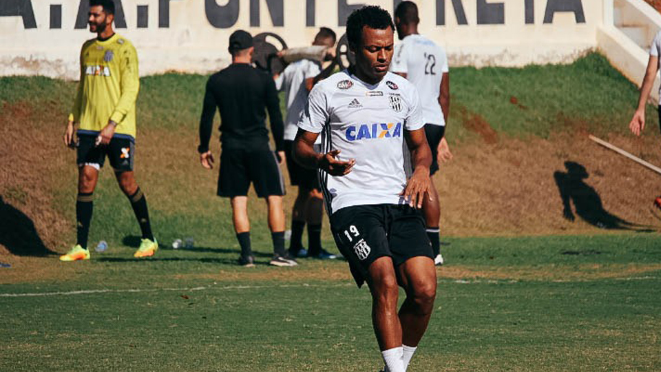 Ex-Palmeiras, Tiago Real volta a desfalcar a Ponte Preta diante do Coritiba