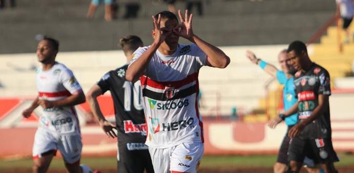 SÉRIE C: Goleada do Santa Cruz e Joinville é o primeiro rebaixado para a Série D