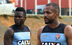 Repaginado, Vitória tenta melhorar retrospecto fora de casa no Brasileirão