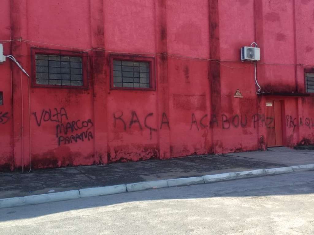 Bento Freitas amanheceu pichado neste domingo - Eduardo Torres