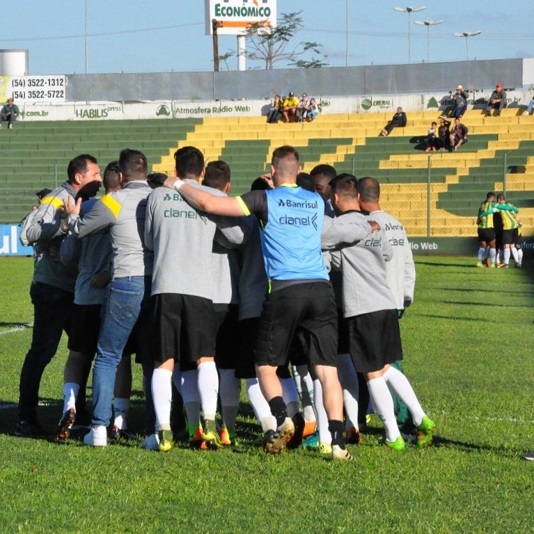 Ypiranga-RS 3 x 0 Cuiabá-MT – Canarinho vence bem e deixa a degola