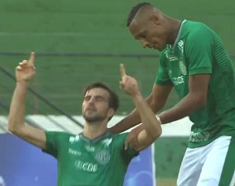Rafael Longuine: dois gols pelo Guarani