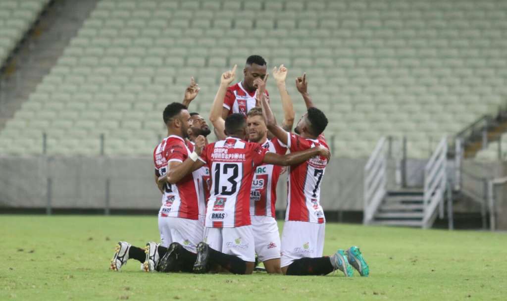 Após grande vitória, Marcelo Vilar pede calma ao Ferroviário: 'Pés no chão'  (Foto: Pedro Chaves/FCF)