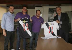 Vasco apresenta novo patrocínio para as costas da camisa, válido até o fim do ano