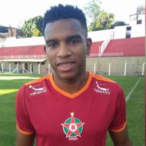 Série B: Lateral-artilheiro comemora bom momento e projeta superação do Boa Esporte