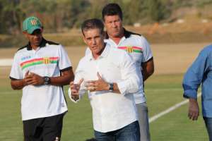 Série B: Paulo Roberto é apresentado no Sampaio Corrêa e pode ter reforços na estreia