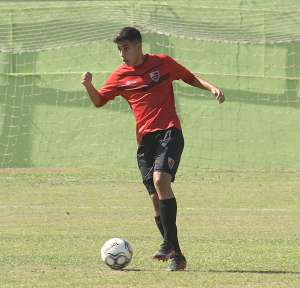 Série B: Aos 16 anos, volante Diogo ganha espaço no Oeste e busca titularidade