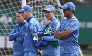 Felipão se apresenta nesta sexta e dirige Palmeiras domingo contra o América-MG