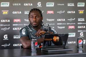 Chará credita rápida adaptação ao Atlético-MG a 'trabalho, mentalidade e atitude'