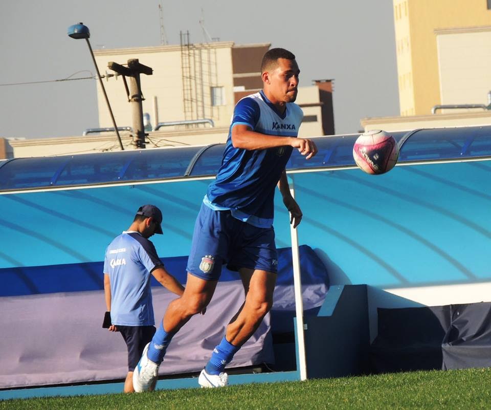 Copa Paulista: Volante do São Caetano vê pré-temporada como crucial para sucesso