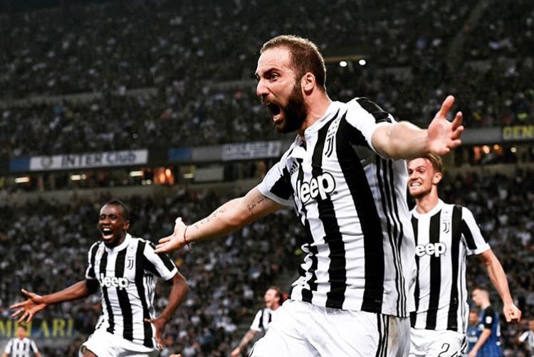 Italiano: Higuaín desembarca para acertar com o Milan: ‘O Leonardo me convenceu’