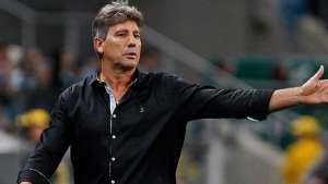 Renato Gaúcho lamenta empate do Grêmio com gol sofrido no fim: 'Gosto de derrota'