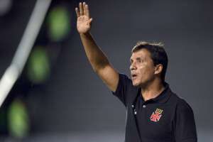 Zé Ricardo é o preferido da diretoria do Botafogo para substituir Marcos Paquetá