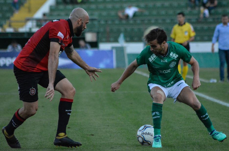 Série B: Rafael Longuine treina normalmente e reforça Guarani contra o Londrina