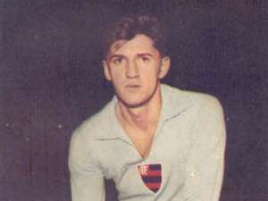 Luto! Ex-goleiro de Atlético-MG, Corinthians e Flamengo, Marcial morre aos 77 anos