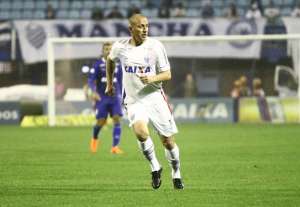 Série B: Marquinhos treina bem e deve começar no time titular do Avaí