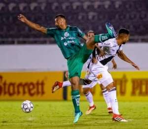 Torcida da Ponte Preta se sacrifica e vai até Araraquara por falha da diretoria