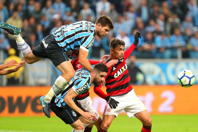 Após empate amargo na Copa do Brasil, Grêmio revê Flamengo em busca de vitória 2 0002050332127 img