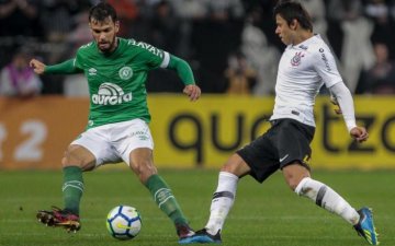 Com Gilson Kleina ameaçado, Chapecoense tenta mudar retrospecto fora de casa