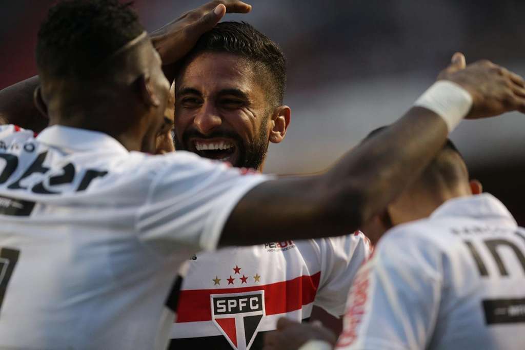 Tréllez marcou o gol da vitória do Tricolor paulista em cima do Vasco e que deu a liderança do Brasileiro pro São Paulo