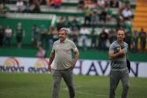 Há sete jogos sem vencer, Chapecoense confirma demissão de Gilson Kleina