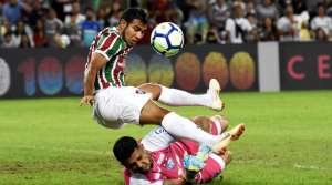 Com edema na coxa, Sornoza vira dúvida no Fluminense contra o Internacional