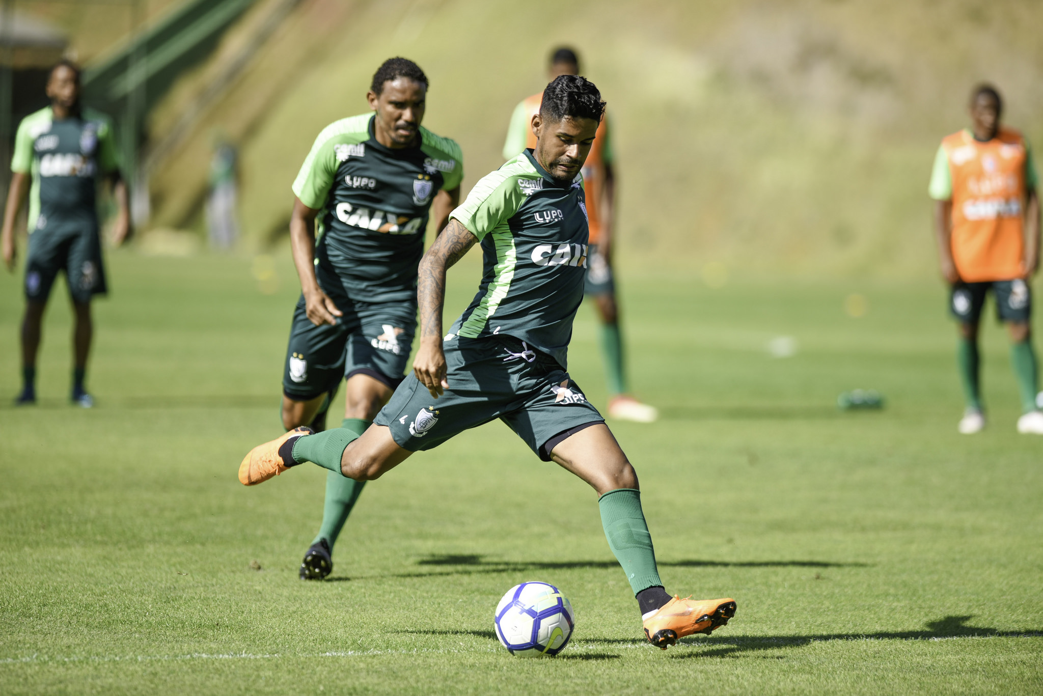Lateral quer bom resultado do América-MG contra Bahia, fora de casa pelo Brasileirão