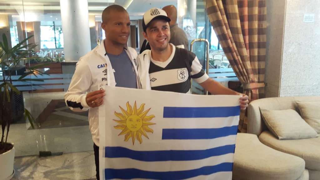 Sánchez pede tranquilidade para Santos superar momento difícil