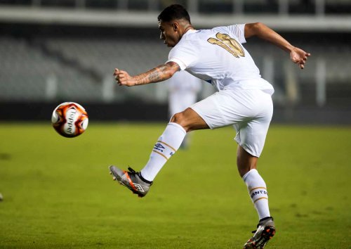 Copa Paulista: Volante Fernando Medeiros busca vitória na estreia do Santos
