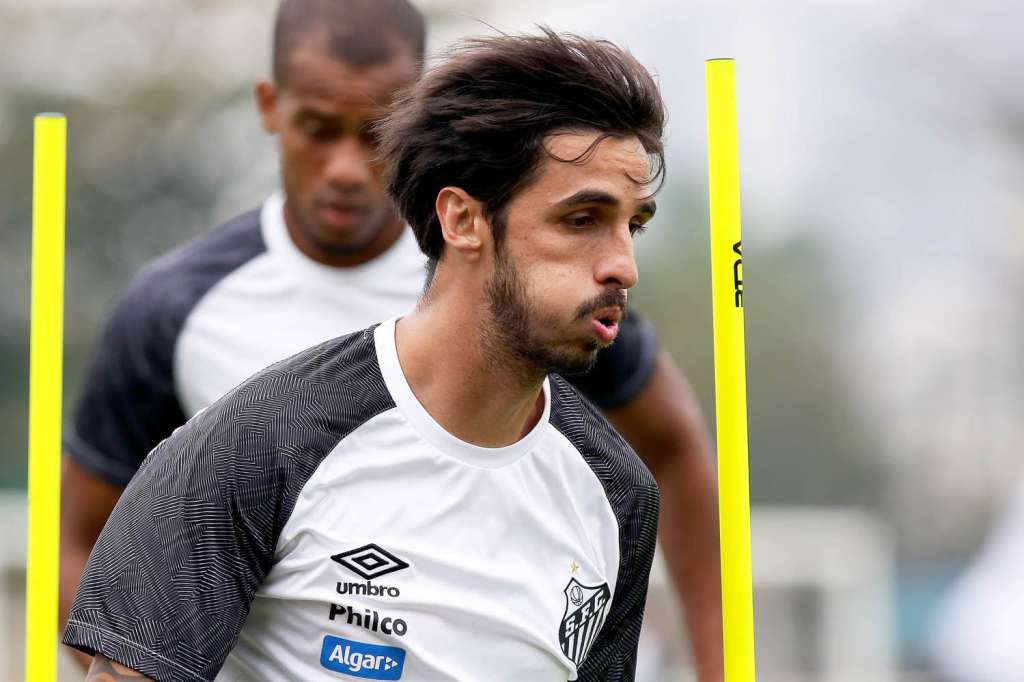 O jogador usará o número da melhor fase da carreira quando atuou na Holanda pelo Twente