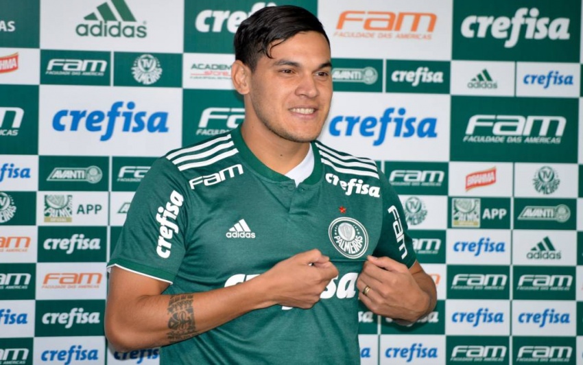 Fã de Gamarra, novo zagueiro do Palmeiras diz que pode estrear domingo