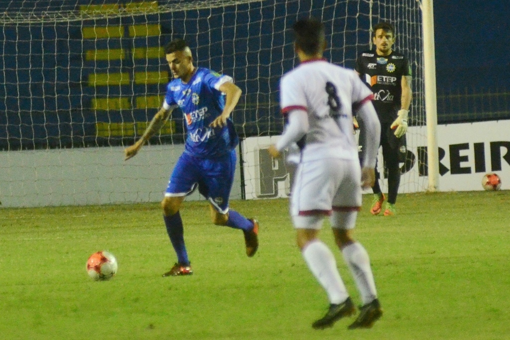 Segundona: Zagueiro do São José foca na vaga e projeto duelo contra o Flamengo