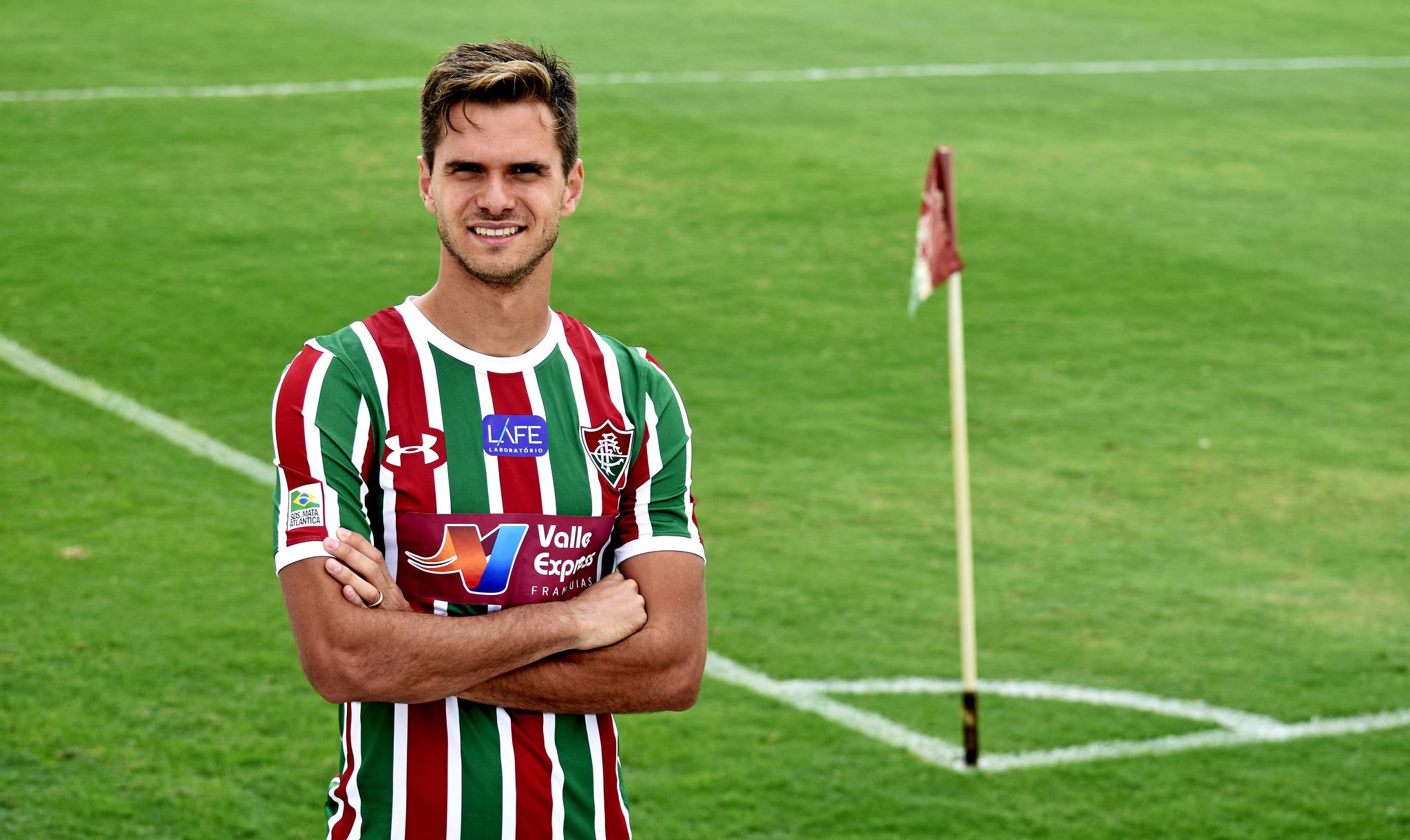 Após baixas na zaga, Fluminense anuncia contratação de Paulo Ricardo, ex-Santos