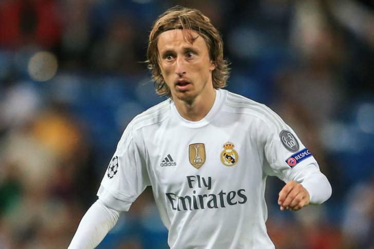 Após ser eleito o melhor da Copa, Modric se reapresenta ao Real Madrid