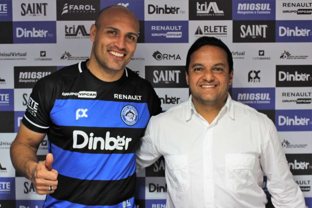 Copa SC: Ex-meia-atacante de Corinthians e Ponte Preta, Edno acerta com o Tubarão