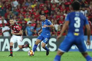 Mano exalta atuação e admite 'passo importante' do Cruzeiro, mas contém euforia