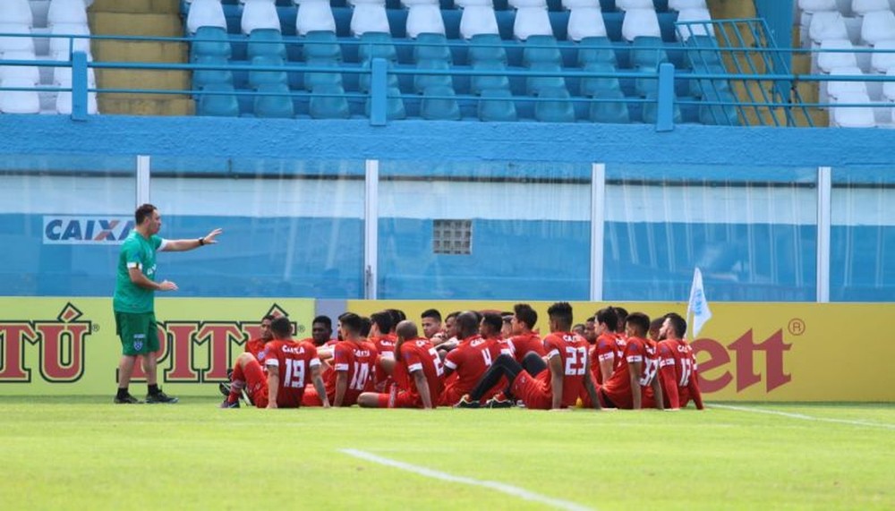 Série B: Reunião marca reapresentação no Paysandu após goleada