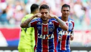 Palmeiras acerta com meia Zé Rafael, do Bahia, por cinco anos